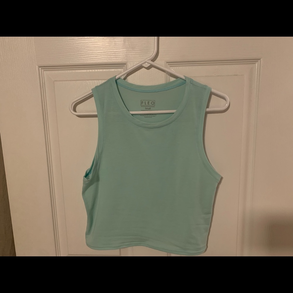 FLEO Dylan Crop